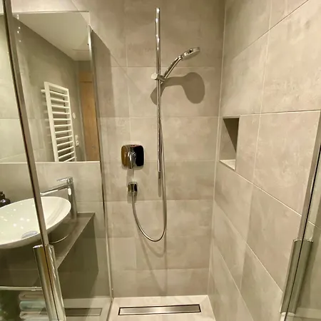 Valdafur Apartment *