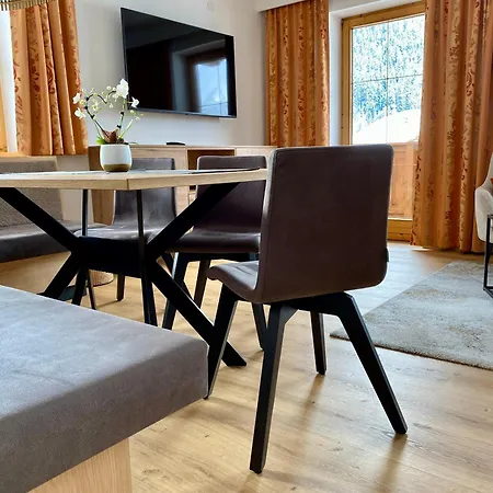 アパート Valdafur