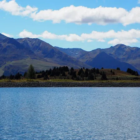 Valdafur ナウダース